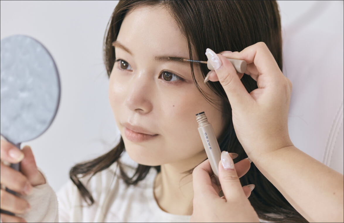 コスメ提案・使い方紹介で仕上がりを、日常へ。